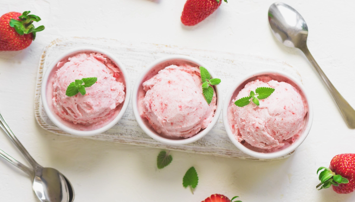 homemade greek frozen yogurt